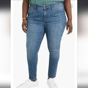 MADEWELL 9-Inch Mid Rise Skinny Jeans Size 22W